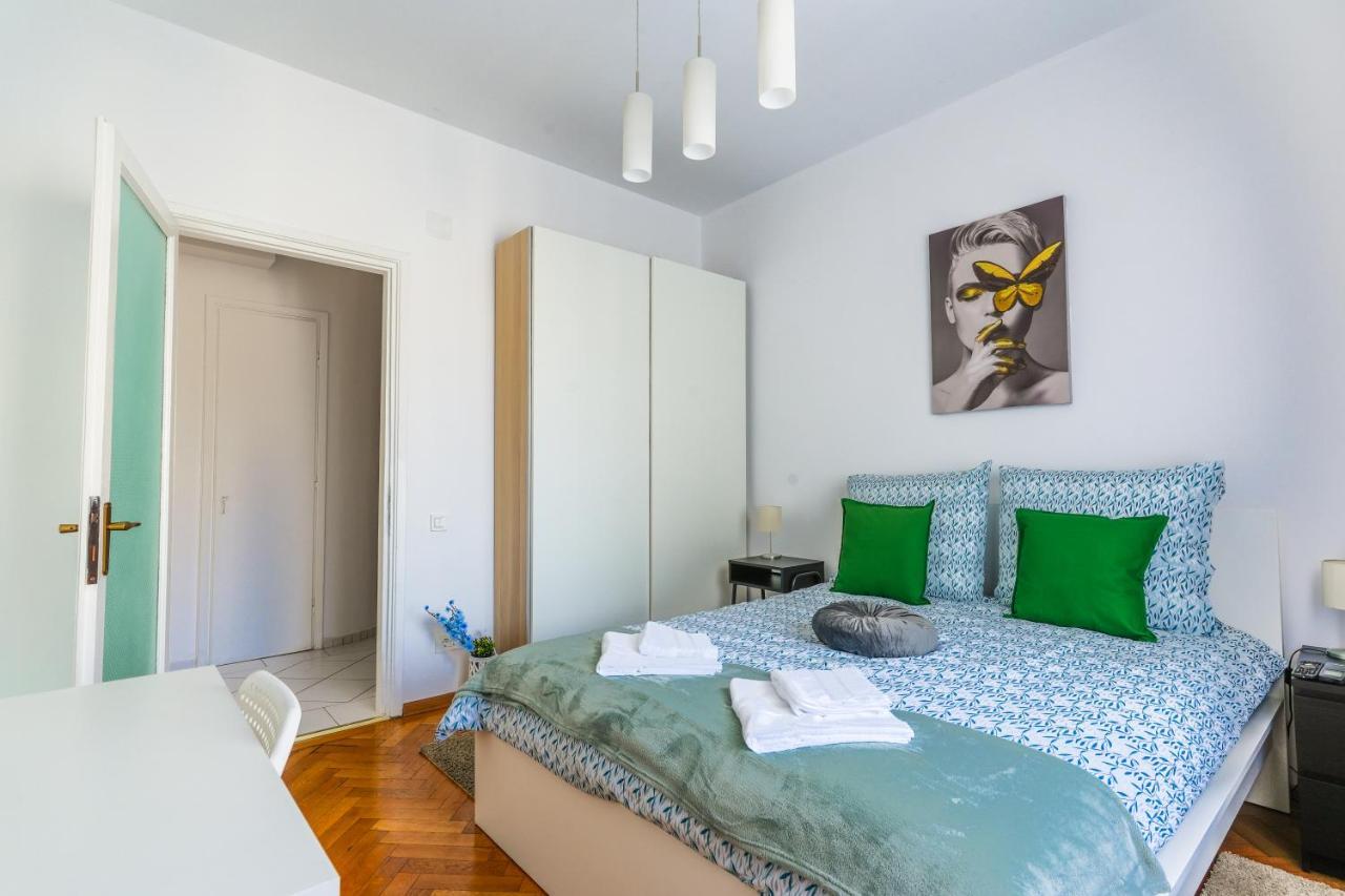 Ultracentral Golden Gatehouse 3 Bdrm Bucharest Exterior photo
