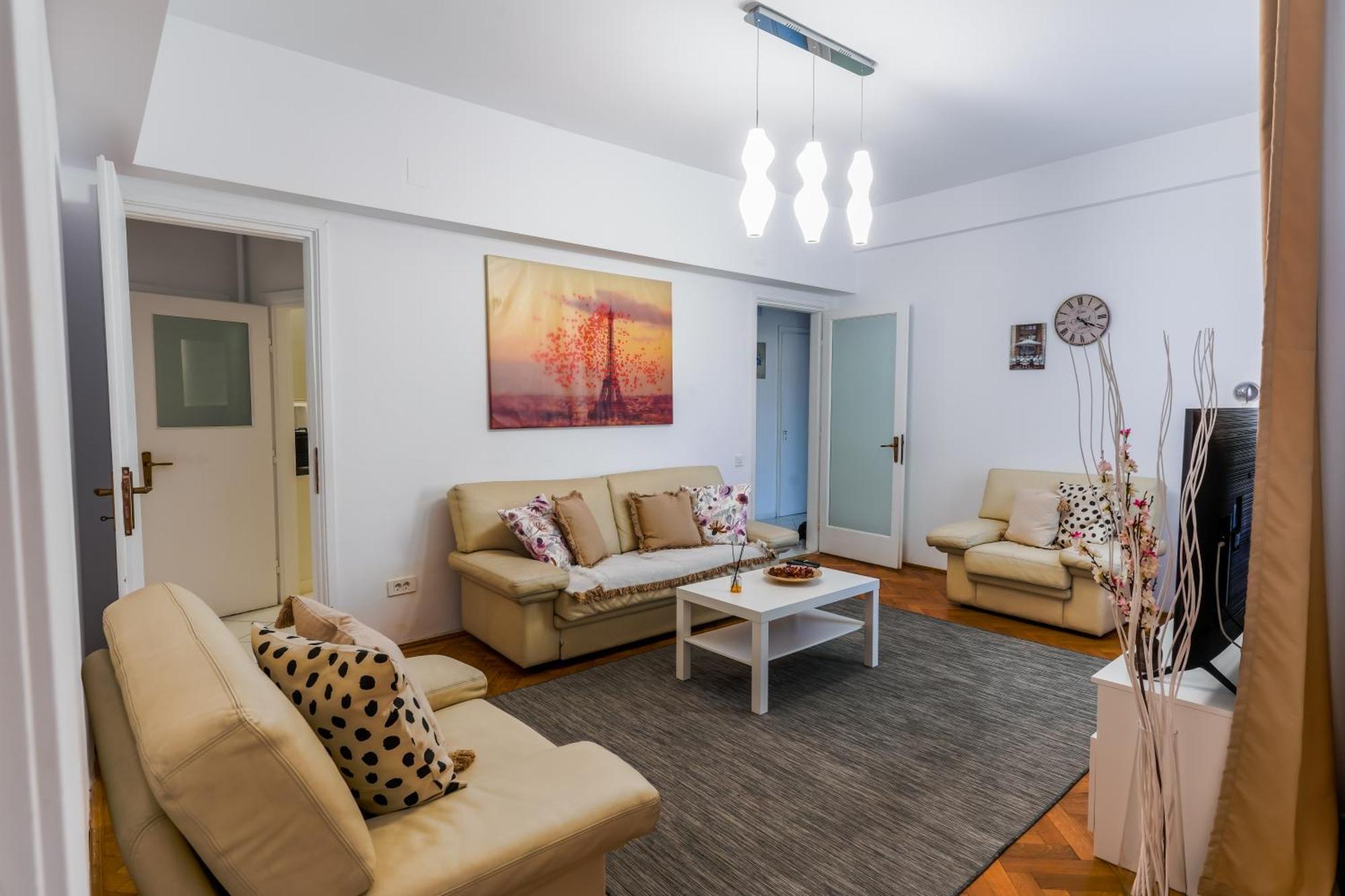 Ultracentral Golden Gatehouse 3 Bdrm Bucharest Exterior photo